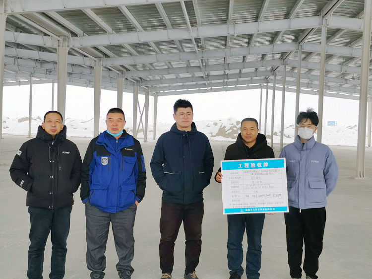 0228北方集团工业设备安装公司承建的胡杨河经济技术开发区标准厂房及配套设施建设项目（施工八标段）顺利通过竣工验收 图片1_副本.jpg